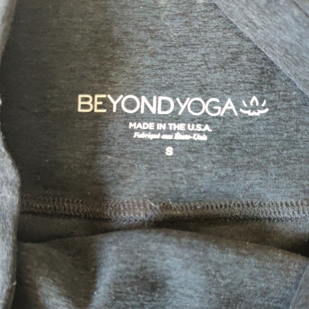 Beyond Yoga Black Bike Shorts - Picture 2 of 3